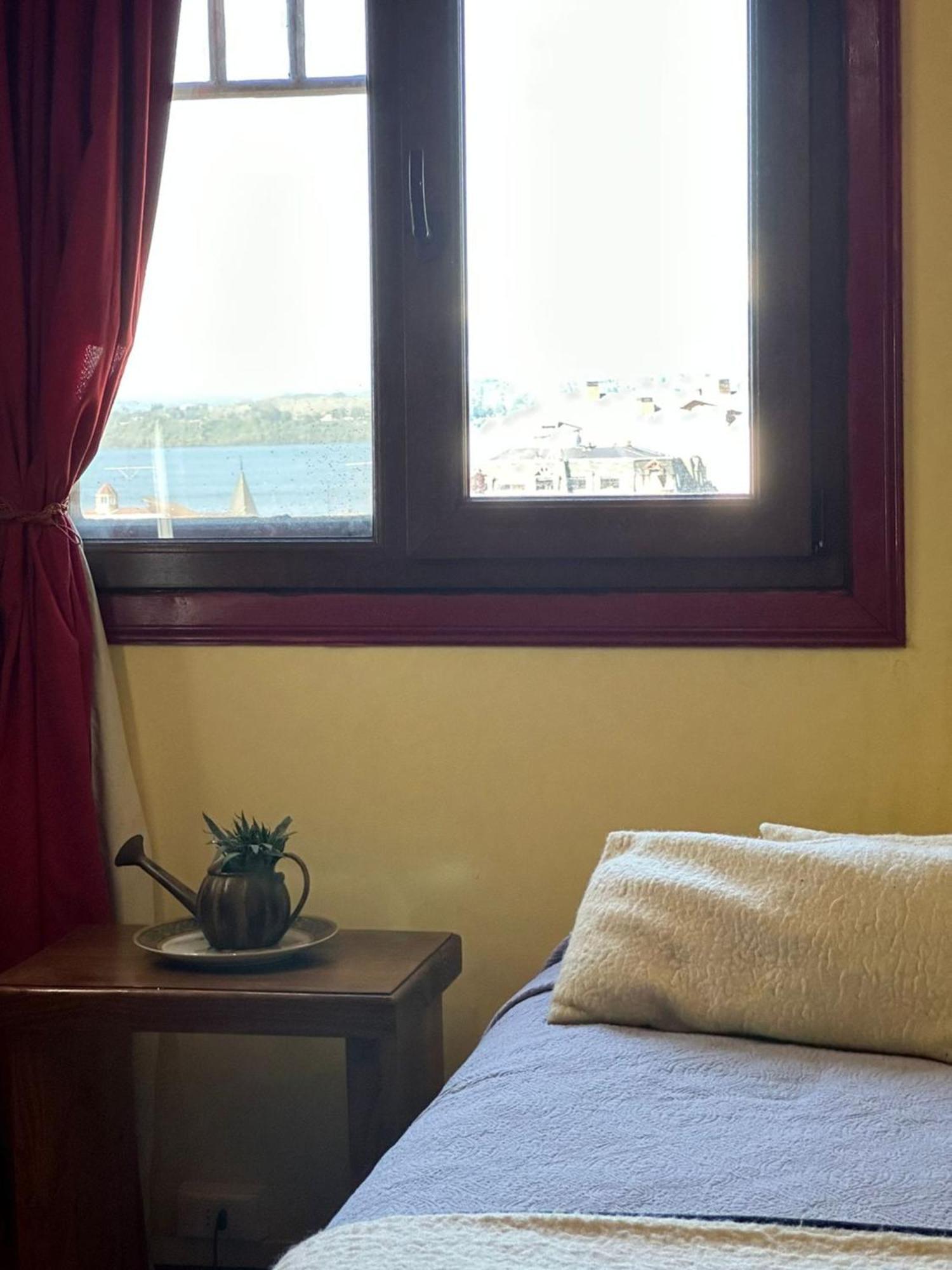 Hostal Florencia Apartment Puerto Varas Ngoại thất bức ảnh